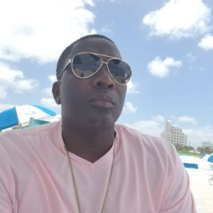 Meet your Posher, Shawn